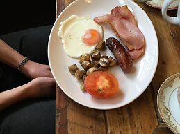 The Phelips Arms