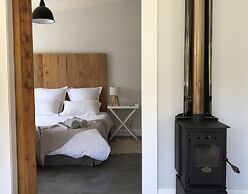 The Pear Orchard Lodge