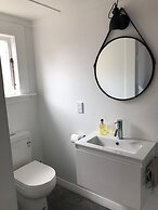 The Pear Orchard Lodge