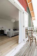 The Pear Orchard Lodge