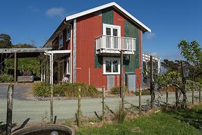 The Pear Orchard Lodge