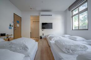 Light Hostel Hualien