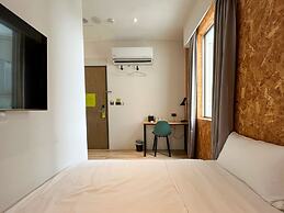 Light Hostel Hualien