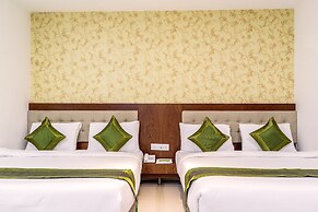 Hotel Pushpak Resort