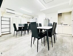 GUEST HOUSE B's Five II - Hostel