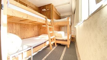 GUEST HOUSE B's Five II - Hostel