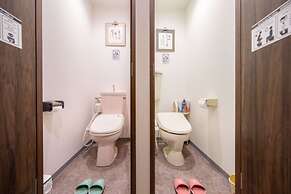 GUEST HOUSE B's Five II - Hostel