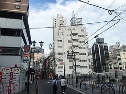 GUEST HOUSE B's Five II - Hostel