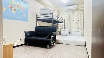 GUEST HOUSE B's Five II - Hostel