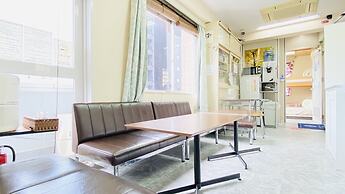 GUEST HOUSE B's Five II - Hostel