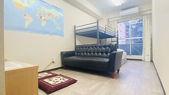 GUEST HOUSE B's Five II - Hostel