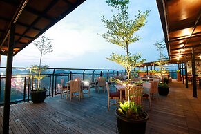 Yellow Star Ambarukmo Hotel