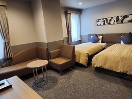 Hotel Sun Royal Kawasaki