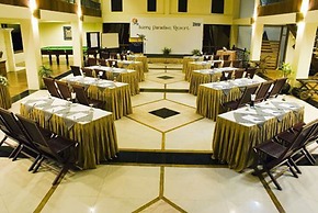 Sunny Paradise Resort