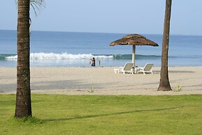 Sunny Paradise Resort