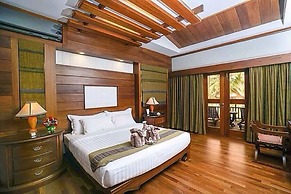 Sunny Paradise Resort