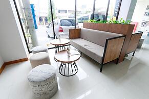 Yellow Star Hotel Gejayan