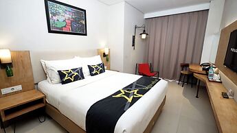 Yellow Star Hotel Gejayan