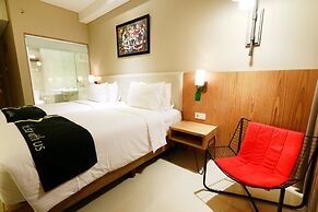 Yellow Star Hotel Gejayan