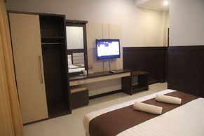 Puri Senggigi Hotel