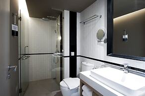 Brique Hotel Chiang Mai