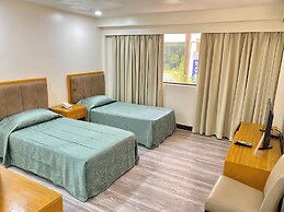 Bayfront Hotel Subic