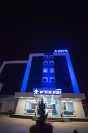 White Star Hotel