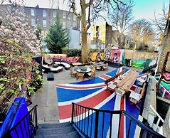 Saint James Backpackers