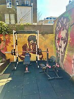 Saint James Backpackers