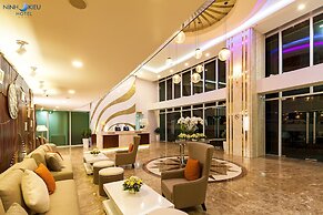 Ninh Kieu Riverside Hotel