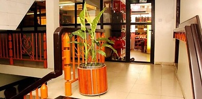 Rockview Hotel Festac