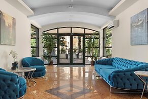 Hotel Athos Rmt