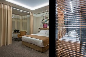 Artagonist Art Hotel