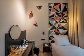 Artagonist Art Hotel