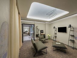 Artagonist Art Hotel