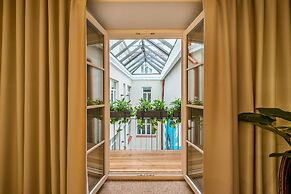 Artagonist Art Hotel