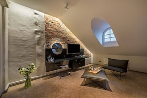 Artagonist Art Hotel