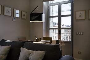 Legazpi Doce Rooms & Suites