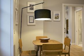 Legazpi Doce Rooms & Suites