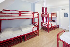 Astor Hyde Park Hostel - Adults Only