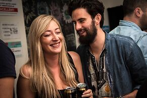 Astor Hyde Park Hostel - Adults Only