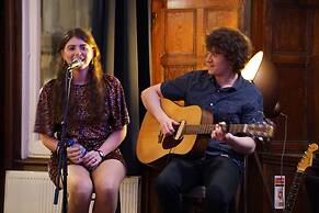 Astor Hyde Park Hostel - Adults Only