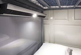 Astor Hyde Park Hostel - Adults Only