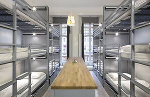 Astor Hyde Park Hostel - Adults Only