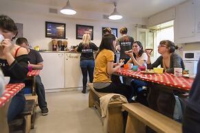 Astor Kensington Hostel