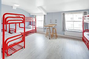 Astor Kensington Hostel