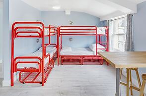 Astor Kensington Hostel