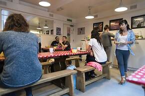 Astor Kensington Hostel