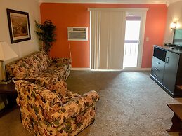 Carriage House Country Club