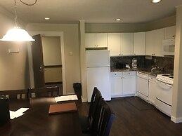 Carriage House Country Club